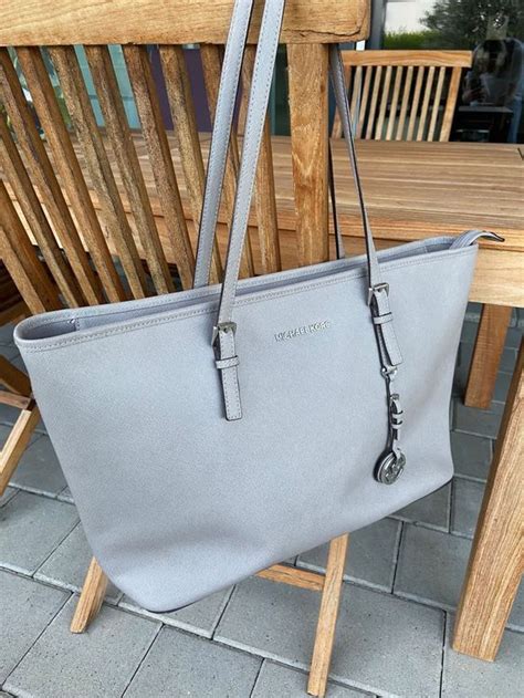 repariert michael kors